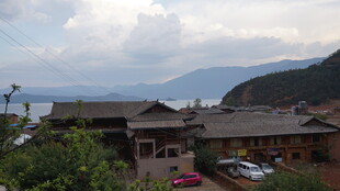 山间村落景致