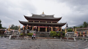 中式古建庙宇 庄严肃穆