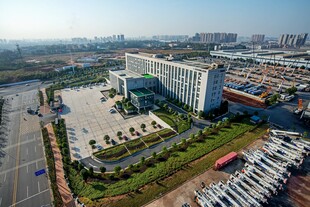 城市建筑群俯瞰景观