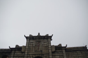衡山中式古建筑屋顶轮廓