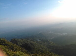 衡山山顶远眺壮阔山海景色