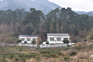 衡山山间村落的宁静民居