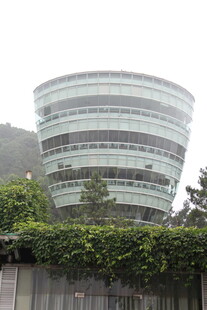 独特造型的现代建筑