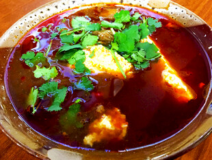 香辣诱人的美味水煮鱼