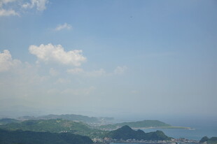 青山碧海蓝天美景