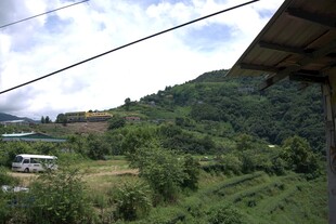 山间村落景致