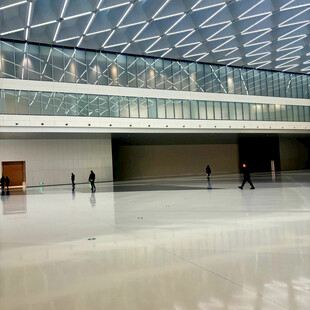 现代风格大厅内景