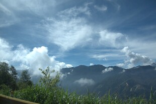 山间云海美景