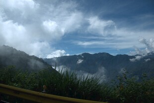山间云海美景