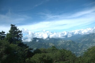 山间云海美景