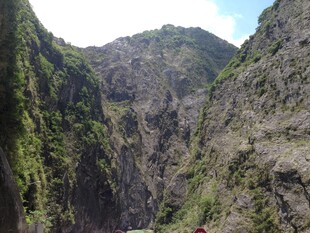 壮丽山谷景观