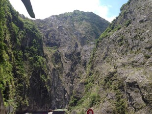 壮丽峡谷风光