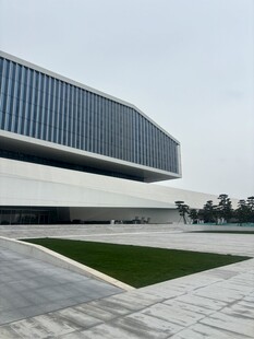 现代风格建筑外观景观