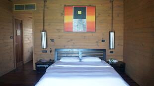 简约温馨卧室室内场景