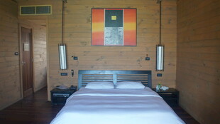 简约温馨卧室室内场景