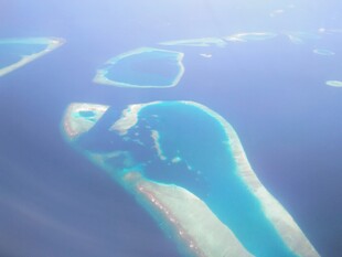 梦幻蓝色海岛风光