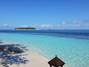 美丽海岛沙滩海景风光
