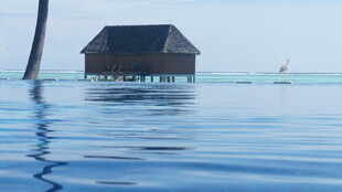 水上小屋 静谧海洋风光