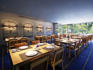 优雅餐厅内景布置