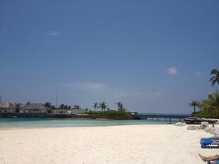 美丽海滨沙滩风光