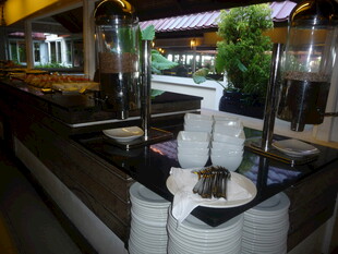 户外舒适休闲餐饮区域