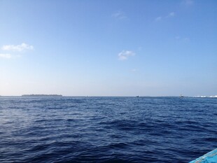 马尔代夫海上风光 辽阔蓝色海洋