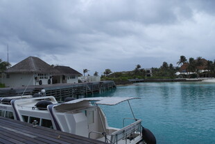 马尔代夫海滨码头美景