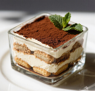 提拉米苏甜品