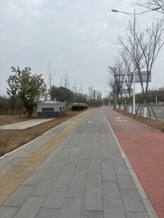 城市空旷道路风景