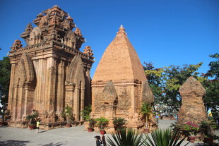 古老神秘的东南亚寺庙建筑