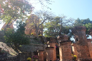 越南古老寺庙遗迹景观