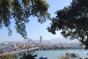 越南海滨城市美景远眺