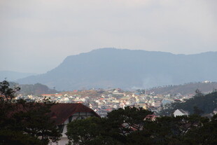 越南山城景色远眺