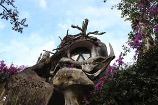 越南奇幻蘑菇雕塑景观