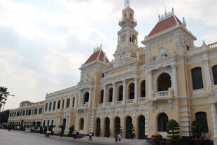 越南西贡中央邮局建筑景观