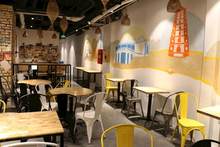 越南时尚简约风餐厅室内场景