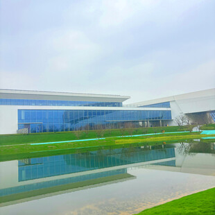 现代科技建筑与水景景观