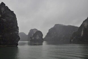 越南海上喀斯特地貌景观