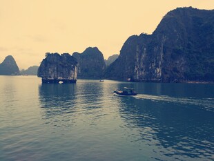 越南海上喀斯特美景