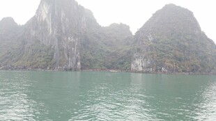 越南下龙湾秀丽山水风光