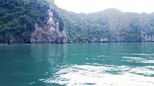 越南美丽的山水湖景风光