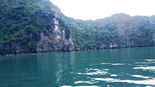 越南美丽的山水湖景风光