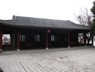 中式传统建筑凉亭