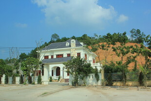 越南乡村别墅 绿树环绕的家园