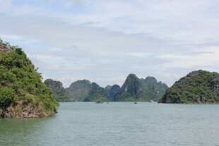 越南越南下龙湾美丽海上风光