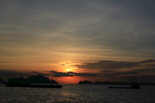 越南海上日落美景