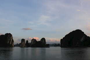 越南海上喀斯特美景