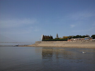 海边城堡风景