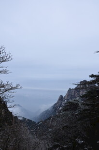 山间云海景色