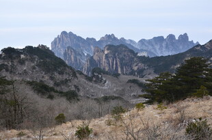 壮丽山景 尽显自然之美